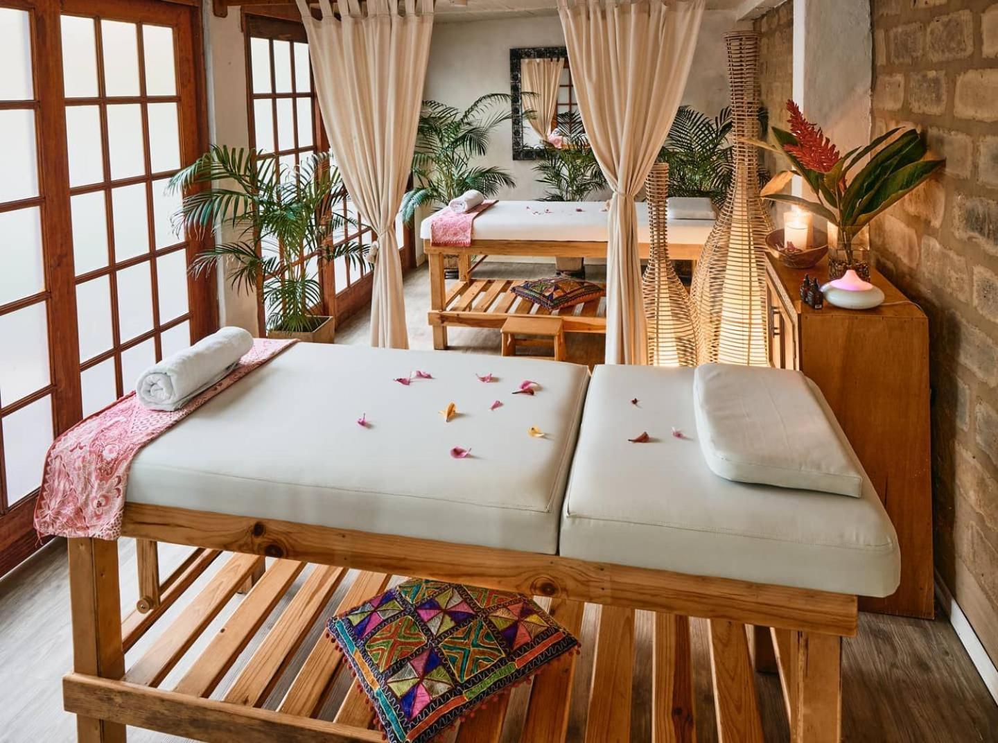 Lombok Hotel & Spa Antes Hotel Casablanca Guaduas Exterior photo
